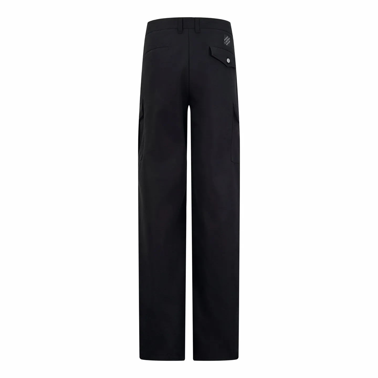 🅿️500 1v Pocket logo embroidered work trousers (black) Original purchase and development of 11,300, the fabric is made of customized soft light silk sateen, soft to the touch, comfortable and close to the skin. Dressed in pure black, it outlines the calm style of modern men. The ultimate sense of purity. Use the flip work pocket as the canvas to reconstruct a pragmatic sense of ritual. LV logo embroidery is embellished on it, like a secret medal. Leather patches are used as the finishing touch above the back pockets. It implies that there is no need to show off, because it is luxury in itself, a low-key declaration of power. The workwear gene is infused with luxury DNA. It unlocks thousands of fashion codes and adopts imported machine embroidery technology. It uses advanced computer control systems and precision mechanical parts to realize the Louis Vuitton embroidery logo operation. High precision. The lines are smooth and delicate. The template machine opens the bag. The preset template guides the position, shape and size of the bag. The accuracy ensures the quality of the bag opening effect. The soft light washing process uses specific chemical and logistics processing to give the fabric surface a soft luster. It adds a bit of gentleness. Size:48-50-52-54